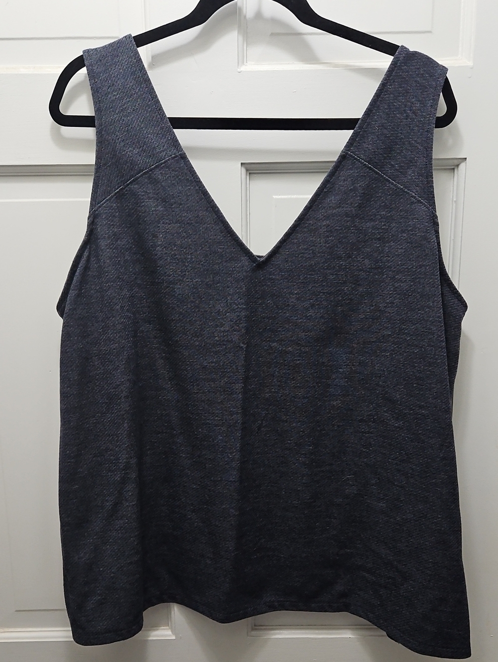 RACHEL Rachel Roy Charcoal V-Neck Sleeveless Tank